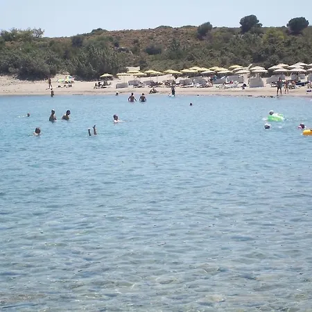 3 Bed In Village Лардос