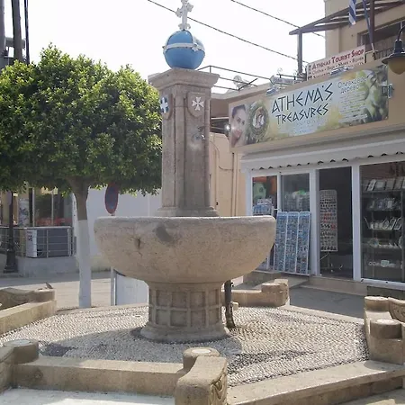3 Bed In Village * Lardos