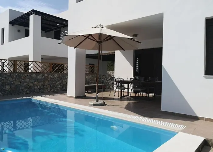Semesterbostad 3 Bed In Village Lardos